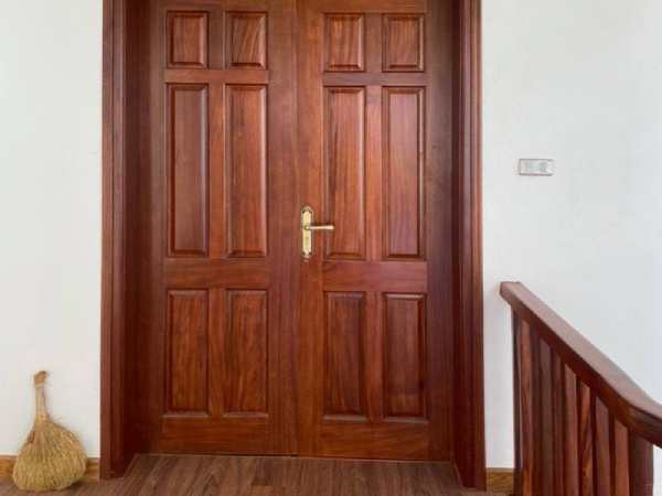 Nằm mơ thấy cánh cửa thường báo hiệu điềm gì?
