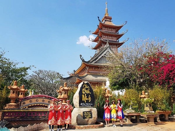 Giấc mơ thấy đi chùa có thông điệp gì tốt đẹp?