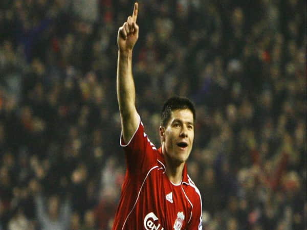 Xabi Alonso là tiền vệ đánh chặn xuất sắc nhất mọi thời đại