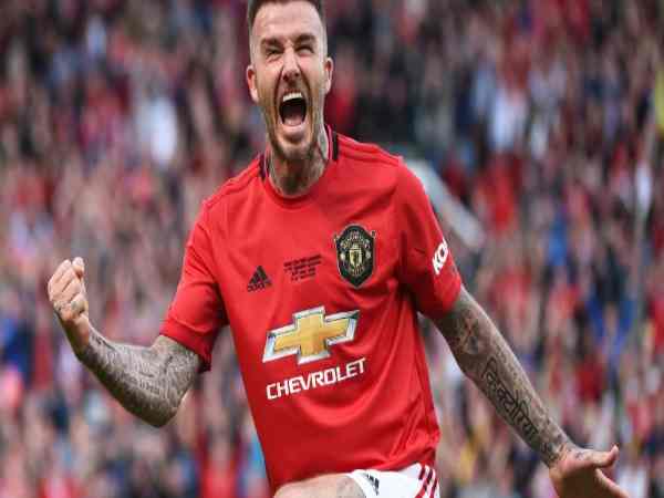 Huyền Thoại David Beckham Và Dấu Ấn Bất Tử Trên Sân Cỏ