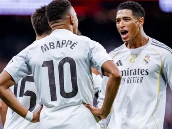 Lỗi cạnh tranh tăng, căng thẳng trận đấu dâng cao