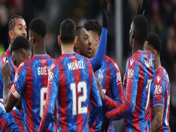 Palace gục ngã - Hồi chuông minh bạch vang khắp châu Âu