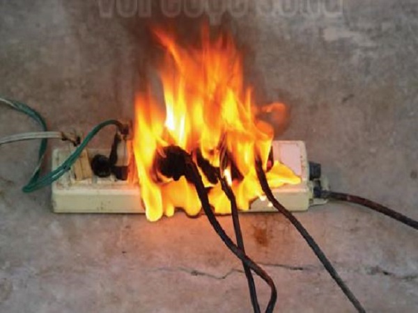 Chiêm bao thấy cháy nổ liên tiếp, không thể kiểm soát