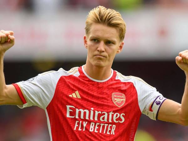 Tin Arsenal: Real Madrid tham vọng đưa Odegaard trở lại Tin Arsenal: Real Madrid tham vọng đưa Odegaard trở lại