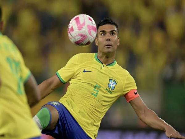 Số áo Casemiro ở MU, Real Madrid và đội tuyển Brazil